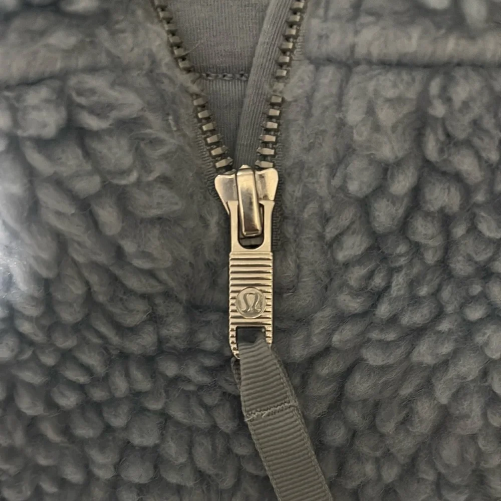 Cozy Light Blue lululemon Sherpa Pullover - Picture 4 of 7